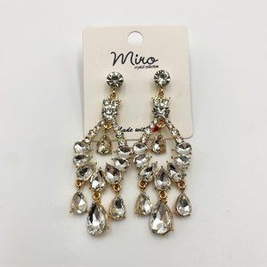 Rhinestone Prom Earrings, Chandelier Drop Pageant Earrings in Clear Stones